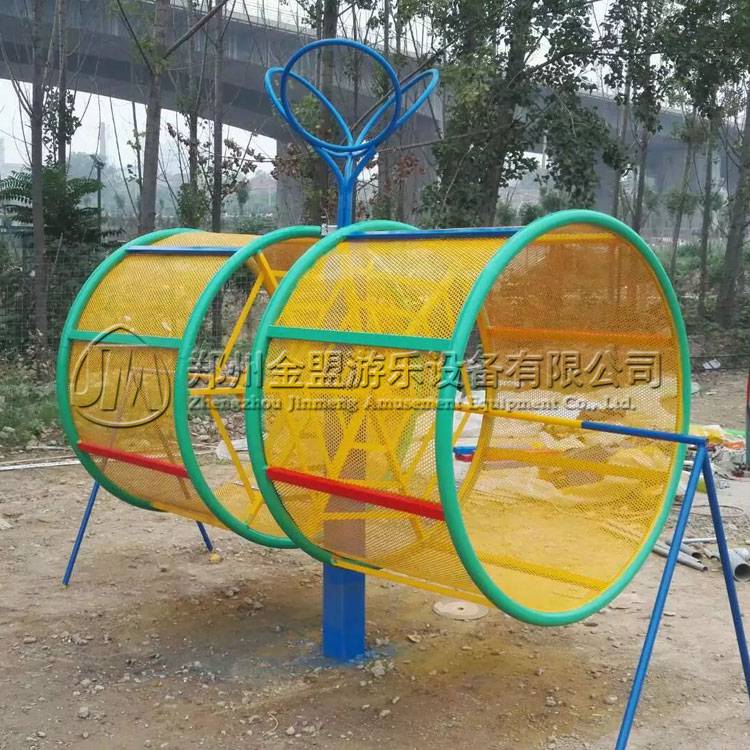 太（tài）空漫步（bù）_體能樂園
