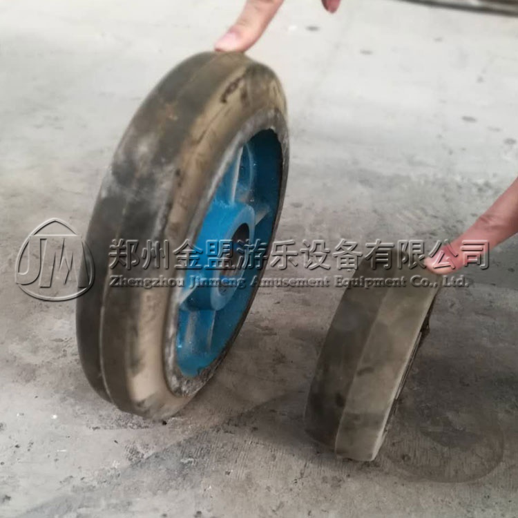 膠輪_摩托競賽_鯉魚跳龍門_遊樂設備配件
